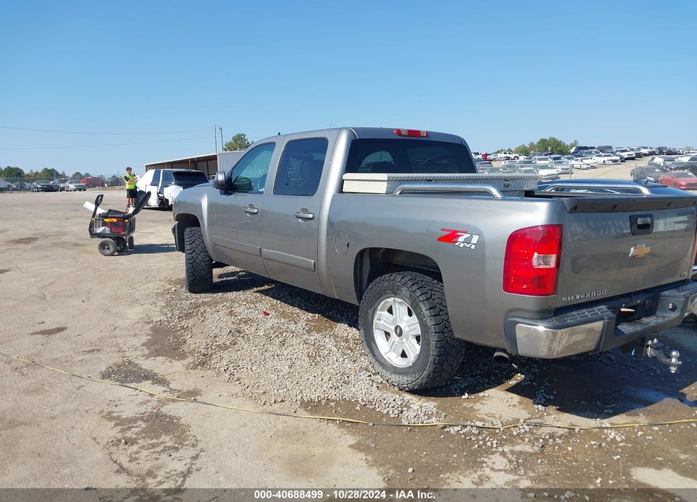 2007 CHEVROLET SILVERADO 1500 LTZ VIN: 2GCEK13M071501697