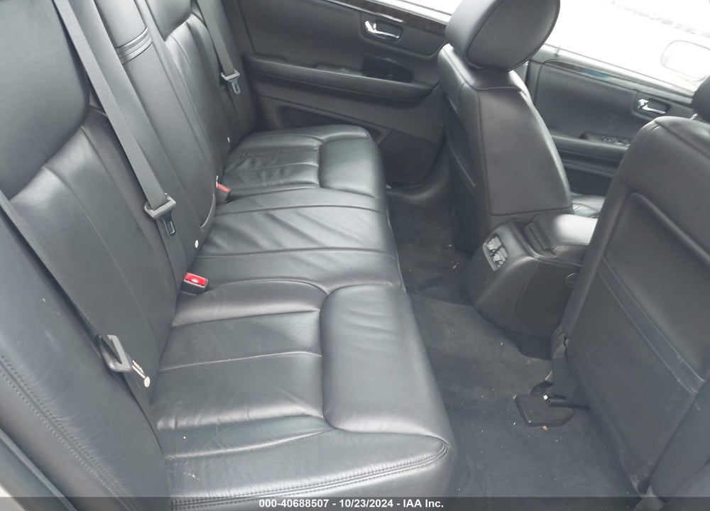 2011 CADILLAC DTS STANDARD VIN: 1G6KA5E68BU123558