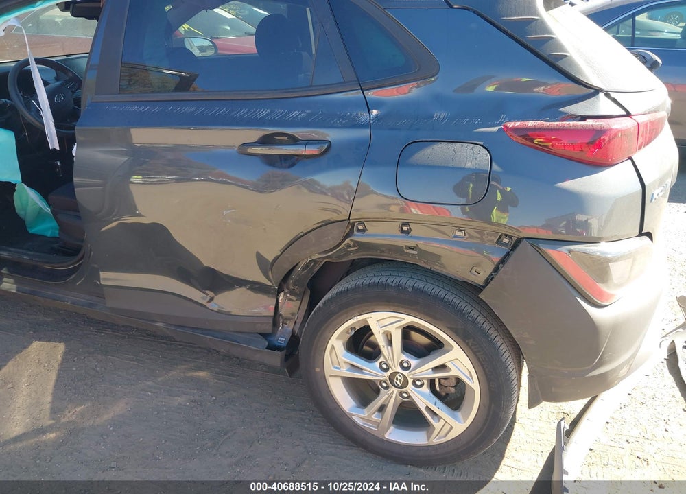 2022 HYUNDAI KONA SEL VIN: KM8K6CAB6NU888435
