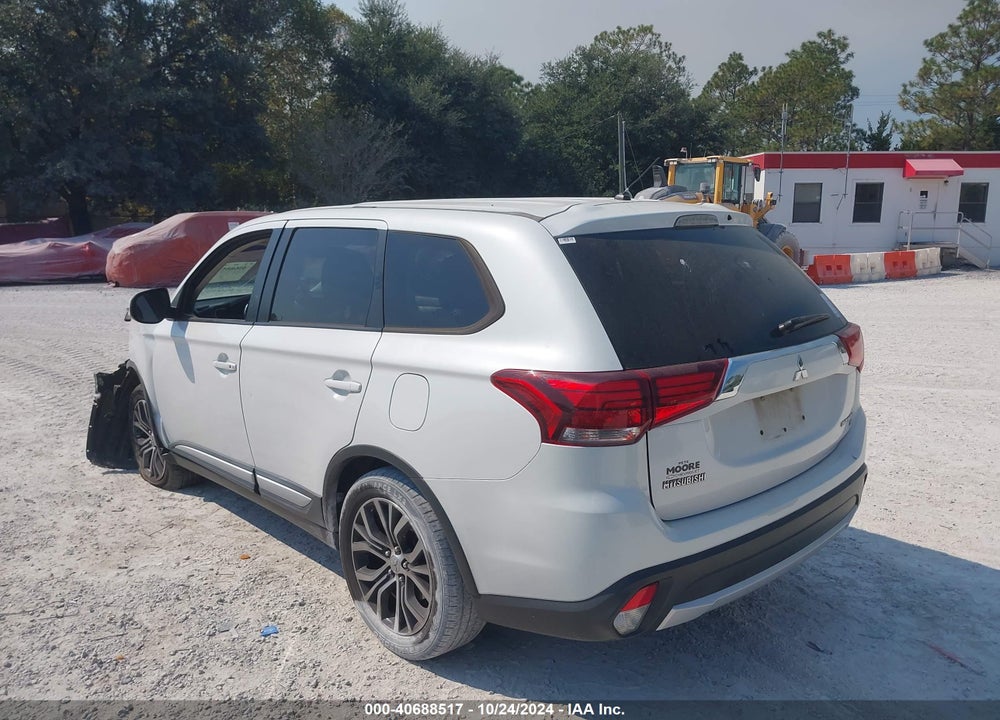 2016 MITSUBISHI OUTLANDER SE VIN: JA4AD3A3XGZ011820