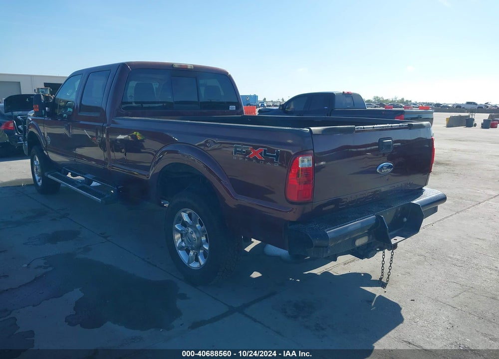 2011 FORD F-350 LARIAT VIN: 1FT8W3BT3BEB23310