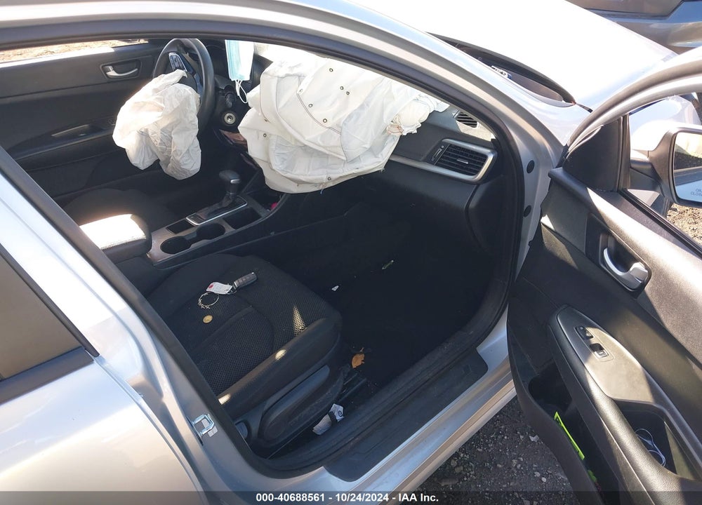 2019 KIA OPTIMA LX VIN: 5XXGT4L34KG276864