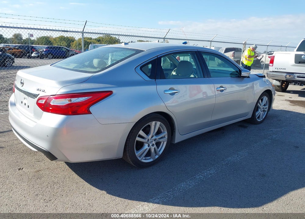 2016 NISSAN ALTIMA 3.5 SL/3.5 SR VIN: 1N4BL3AP8GC142589