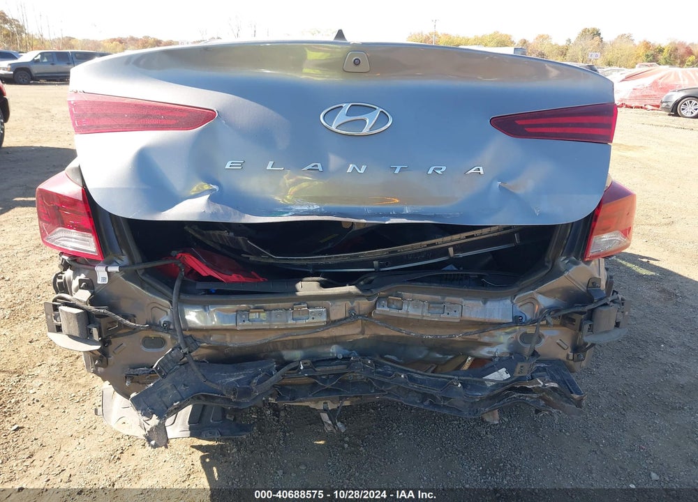 2020 HYUNDAI ELANTRA VIN: 5NPD84LF6LH531017