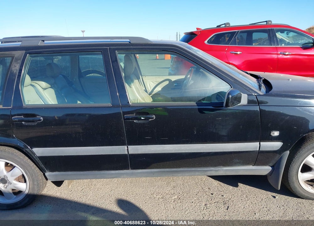 2000 VOLVO V70 XC/XC SE VIN: YV1LZ56D5Y2712802