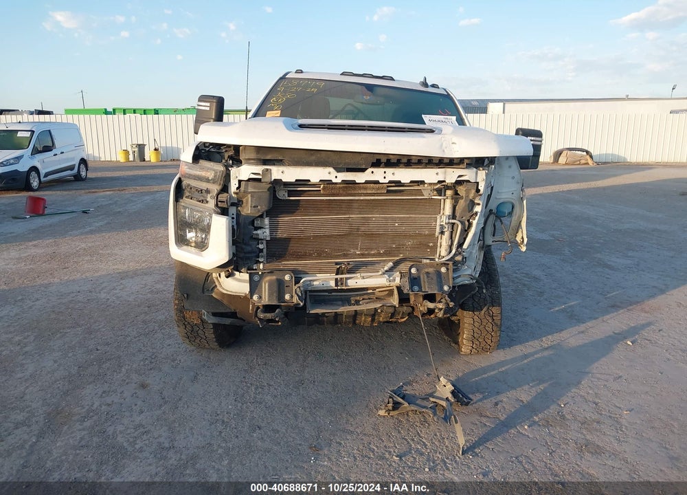 2020 CHEVROLET SILVERADO 2500HD 4WD STANDARD BED LT VIN: 1GC4YNEY2LF320007