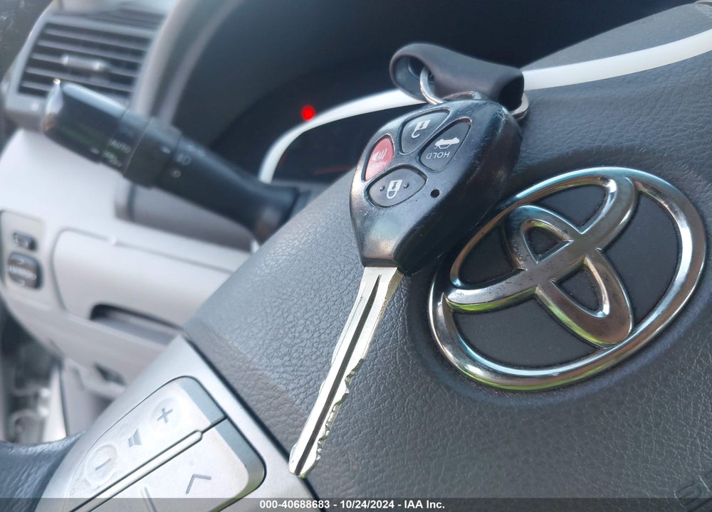 2011 TOYOTA CAMRY XLE VIN: 4T1BF3EK5BU222513