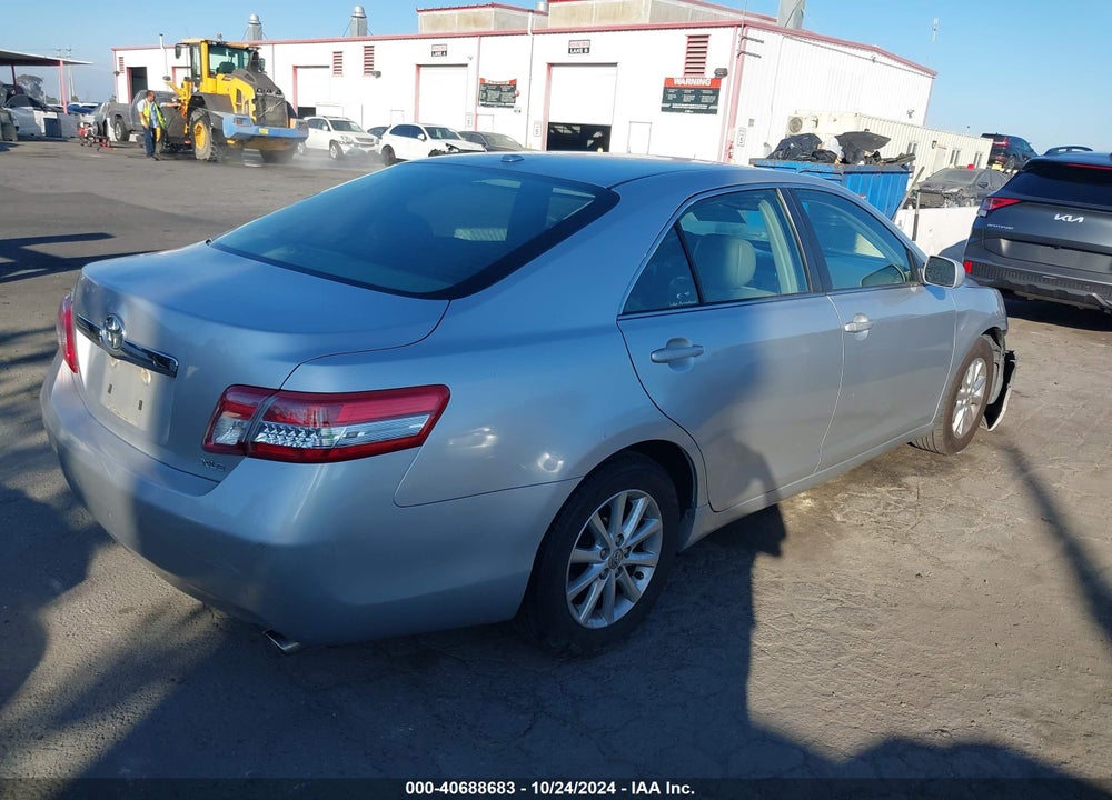 2011 TOYOTA CAMRY XLE VIN: 4T1BF3EK5BU222513