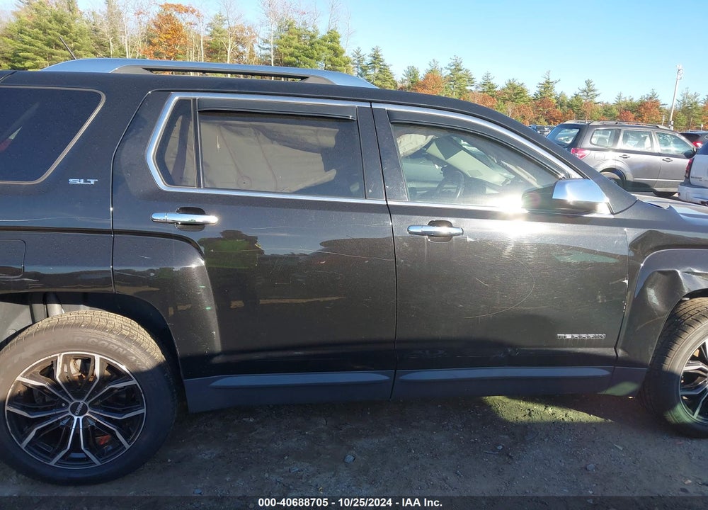 2017 GMC TERRAIN SLT VIN: 2GKFLUEK2H6328370