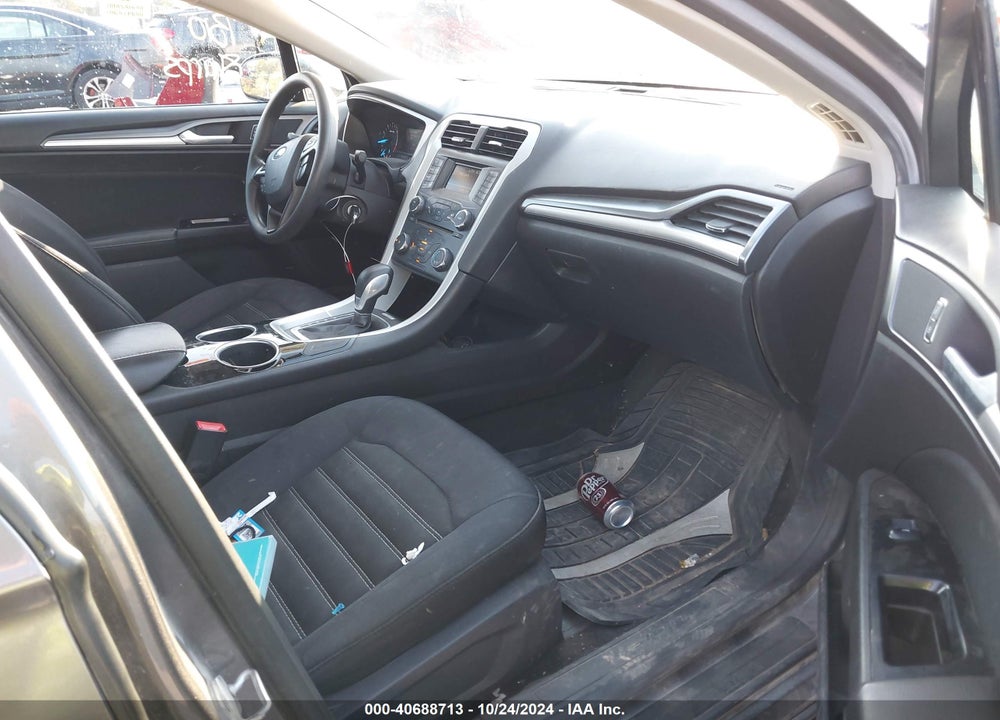 2014 FORD FUSION SE VIN: 1FA6P0H77E5351821