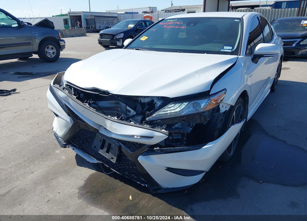 2019 TOYOTA CAMRY XSE VIN: 4T1B61HK5KU824828