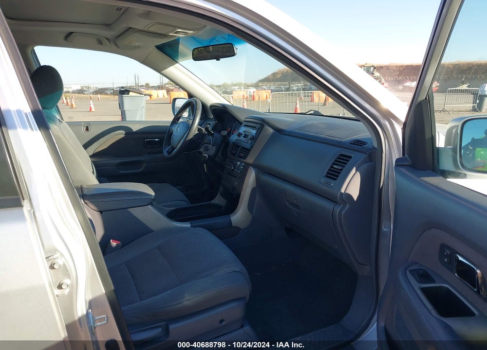 2008 HONDA PILOT SE VIN: 5FNYF18378B001732