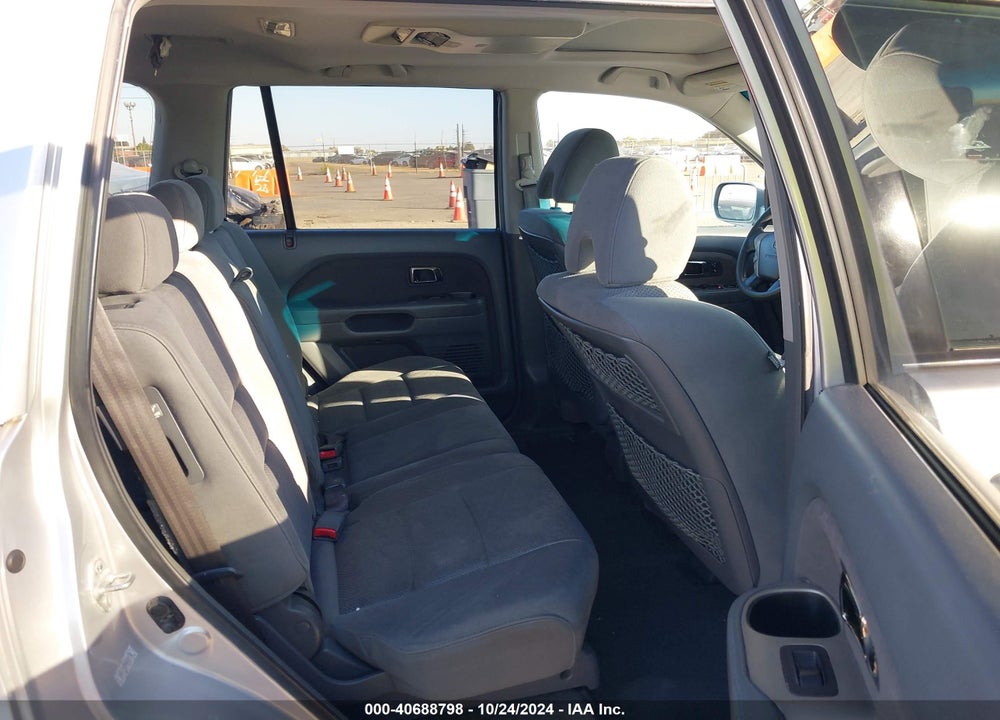 2008 HONDA PILOT SE VIN: 5FNYF18378B001732