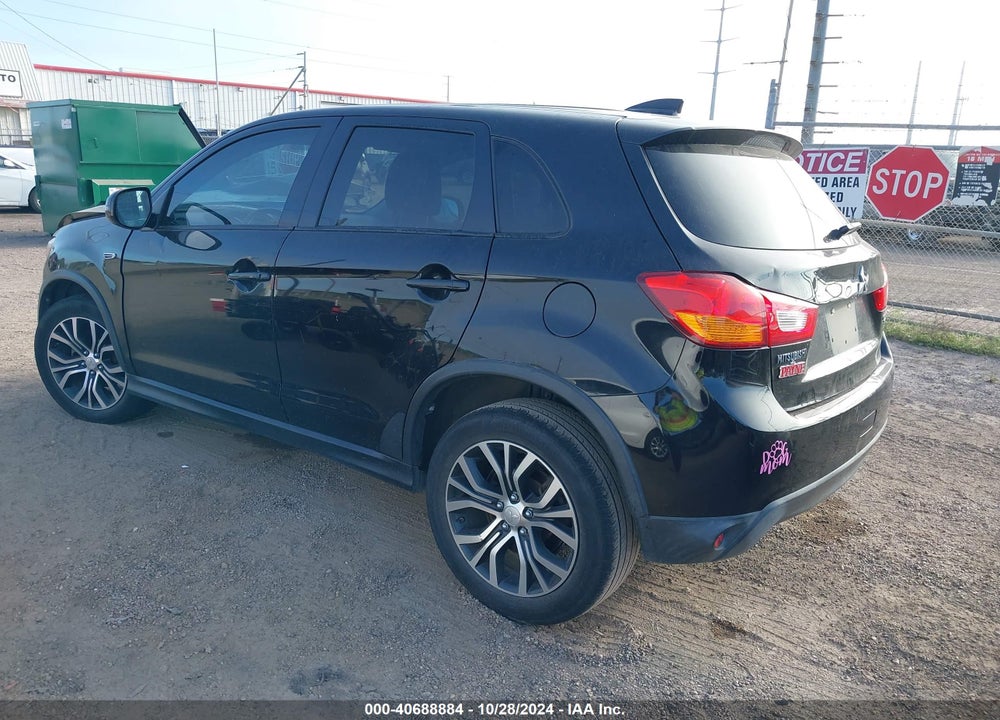 2017 MITSUBISHI OUTLANDER SPORT 2.0 ES VIN: JA4AP3AU5HZ008812