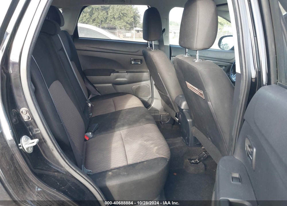 2017 MITSUBISHI OUTLANDER SPORT 2.0 ES VIN: JA4AP3AU5HZ008812
