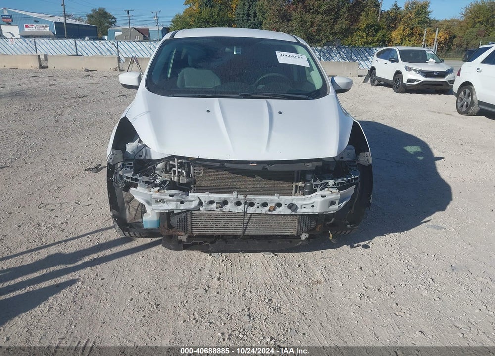 2015 FORD ESCAPE SE VIN: 1FMCU9G97FUB41560