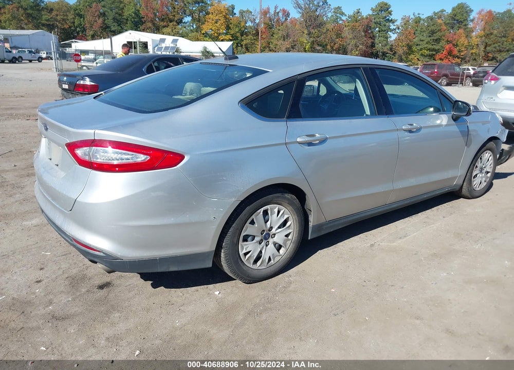 2014 FORD FUSION S VIN: 1FA6P0G79E5381615