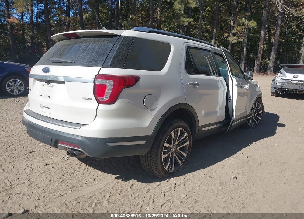 2019 FORD EXPLORER PLATINUM VIN: 1FM5K8HT8KGA69599
