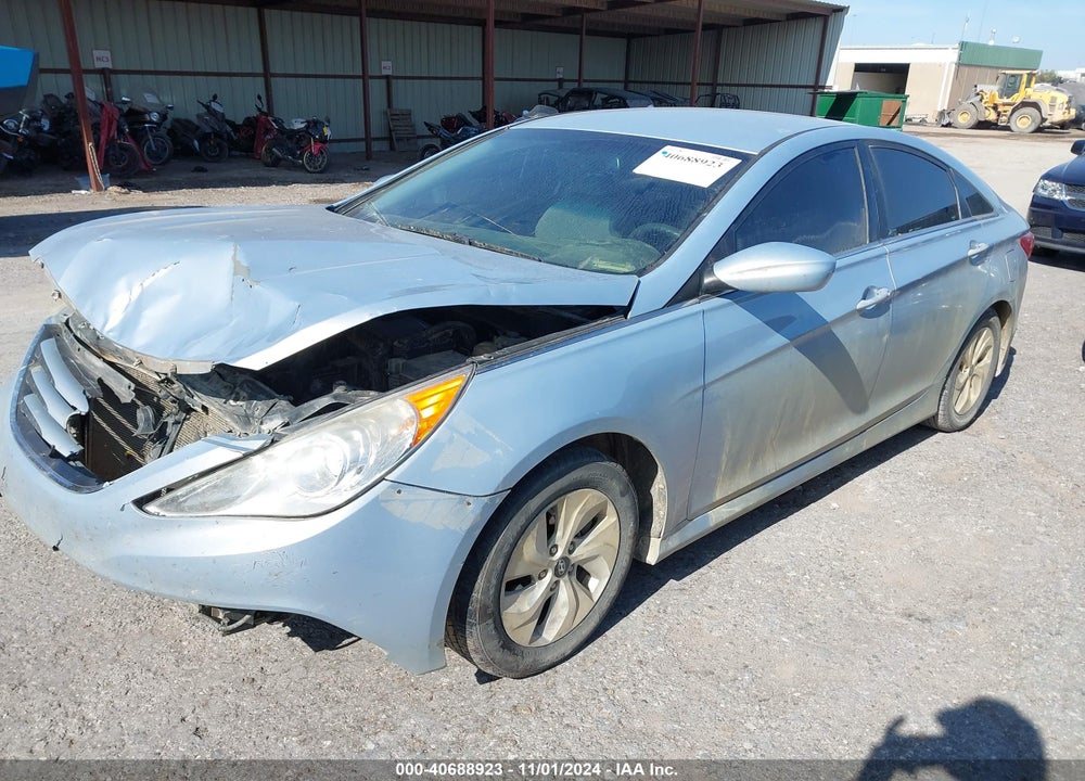 2014 HYUNDAI SONATA GLS VIN: 5NPEB4AC4EH811892