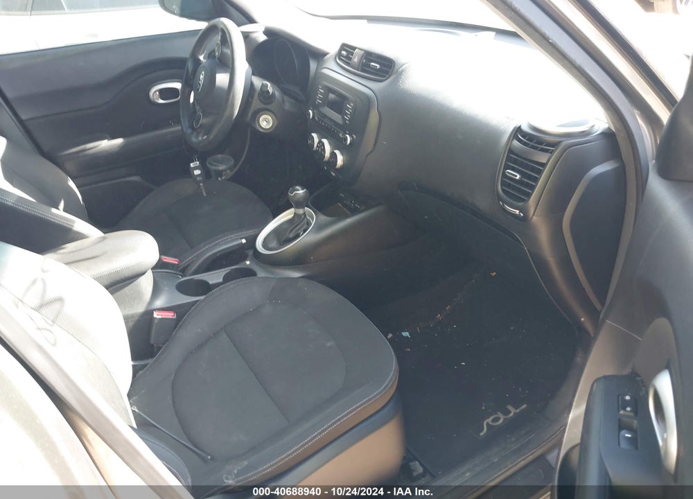 2015 KIA SOUL VIN: KNDJN2A23F7132204