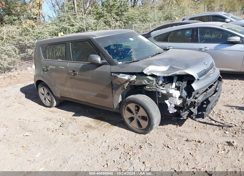 2015 KIA SOUL VIN: KNDJN2A23F7132204
