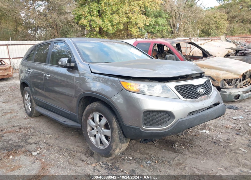 2012 KIA SORENTO LX VIN: 5XYKT4A1XCG235549