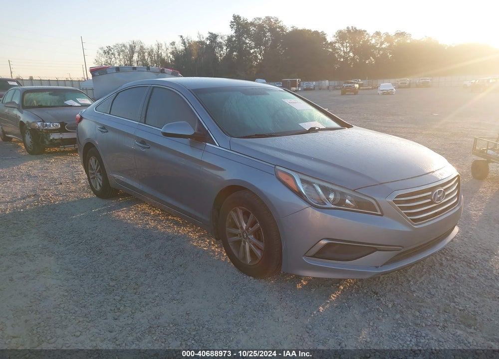 2016 HYUNDAI SONATA SE VIN: 5NPE24AF2GH381745