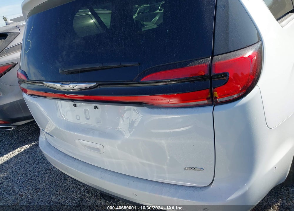 2021 CHRYSLER PACIFICA PINNACLE AWD VIN: 2C4RC3PG3MR508476