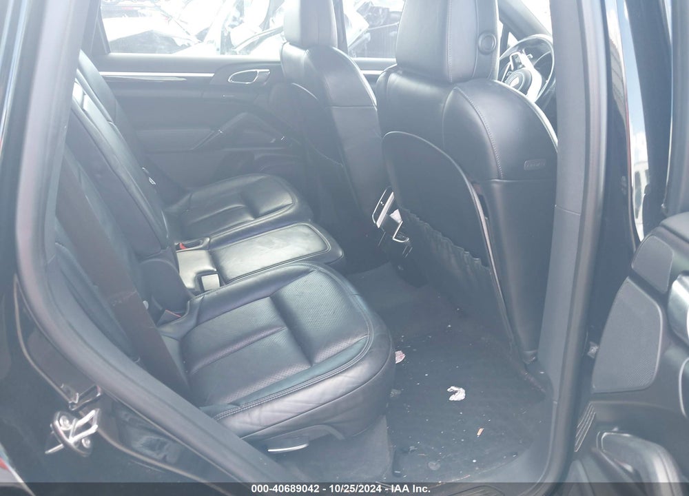 2017 PORSCHE CAYENNE PLATINUM EDITION VIN: WP1AA2A23HKA83676