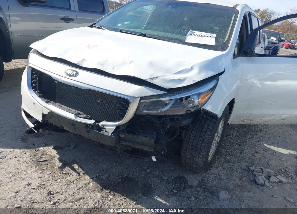 2017 KIA SEDONA LX VIN: KNDMB5C13H6290966