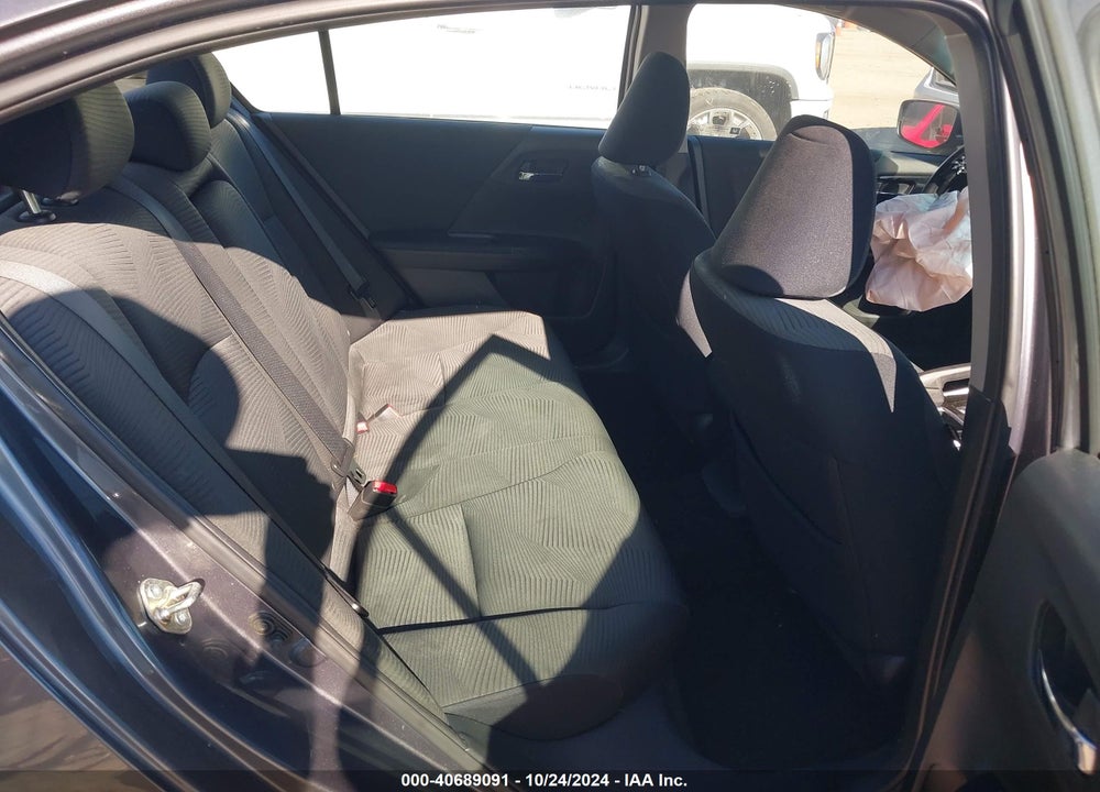 2017 HONDA ACCORD LX VIN: 1HGCR2F3XHA053179