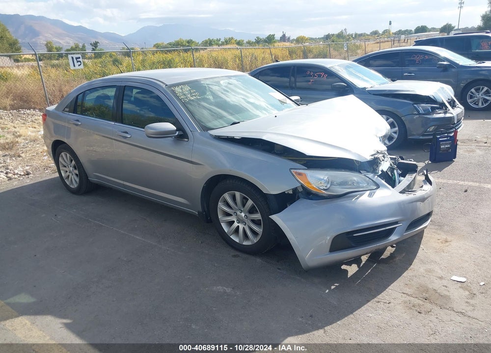 2013 CHRYSLER 200 TOURING VIN: 1C3CCBBG8DN731492