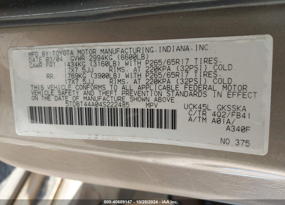 2004 TOYOTA SEQUOIA SR5 V8 VIN: 5TDBT44A04S222485