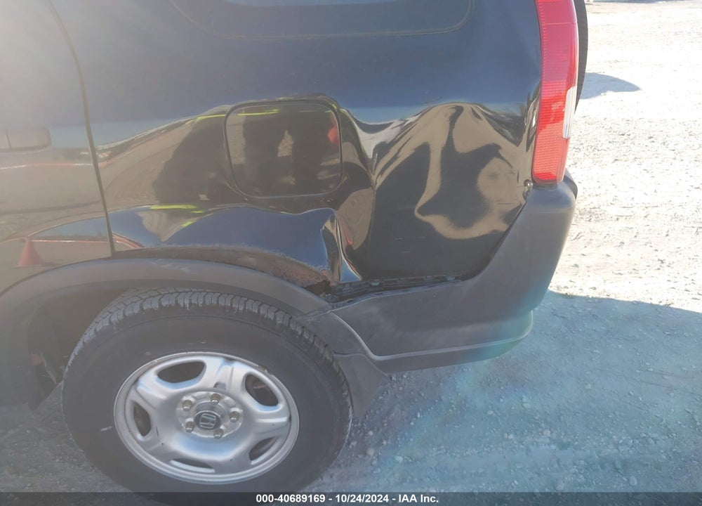 2002 HONDA CR-V LX VIN: JHLRD78552C081831