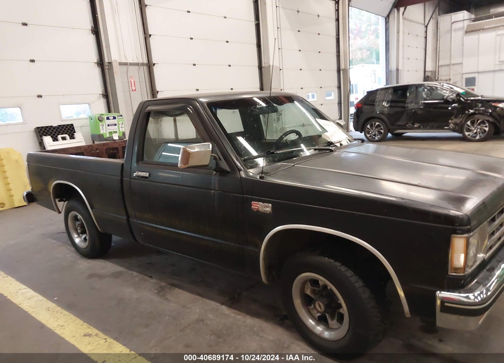 1986 CHEVROLET S TRUCK S10 VIN: 1GCBS14E0G2154169