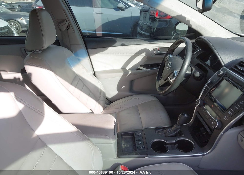 2015 TOYOTA CAMRY HYBRID XLE VIN: 4T1BD1FK0FU169685