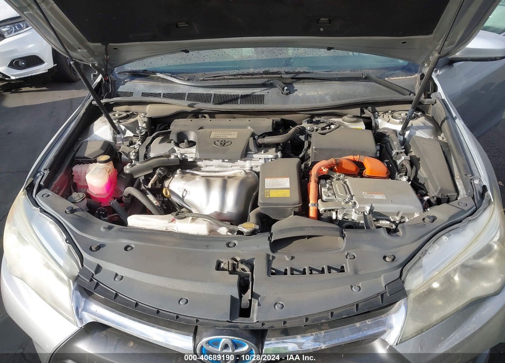 2015 TOYOTA CAMRY HYBRID XLE VIN: 4T1BD1FK0FU169685