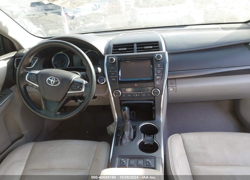 2015 TOYOTA CAMRY HYBRID XLE VIN: 4T1BD1FK0FU169685