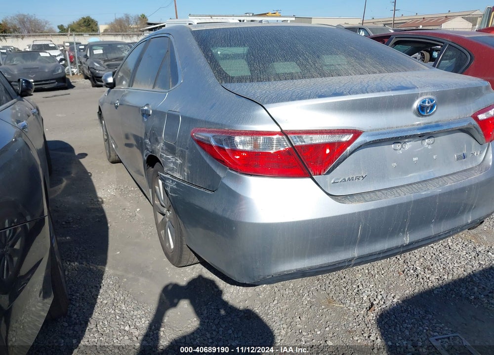 2015 TOYOTA CAMRY HYBRID XLE VIN: 4T1BD1FK0FU169685