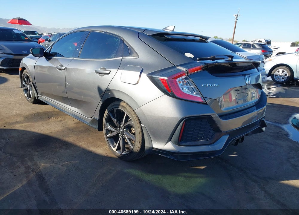 2019 HONDA CIVIC SPORT TOURING VIN: SHHFK7H91KU212800