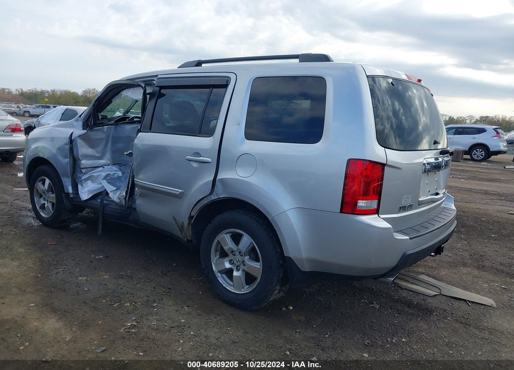 2010 HONDA PILOT EX-L VIN: 5FNYF4H64AB027237