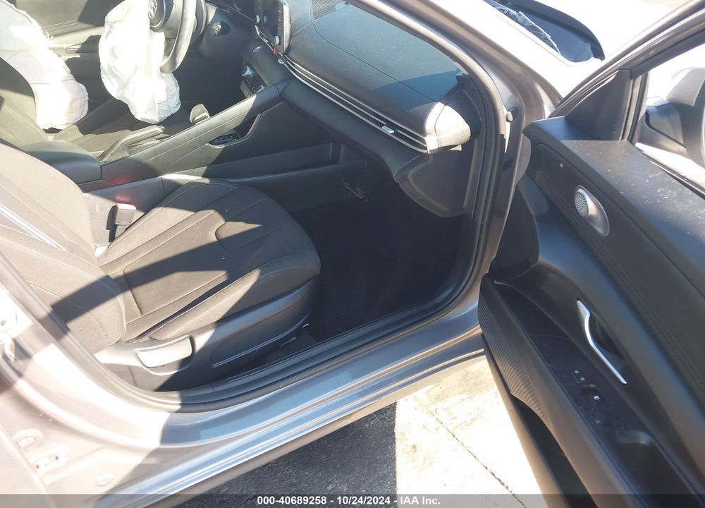 2023 HYUNDAI ELANTRA SEL VIN: KMHLM4AG4PU395142