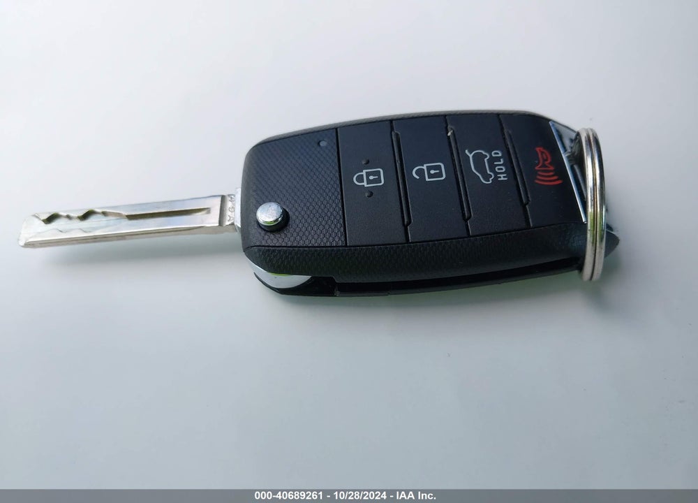 2017 KIA SOUL VIN: KNDJP3A5XH7487657