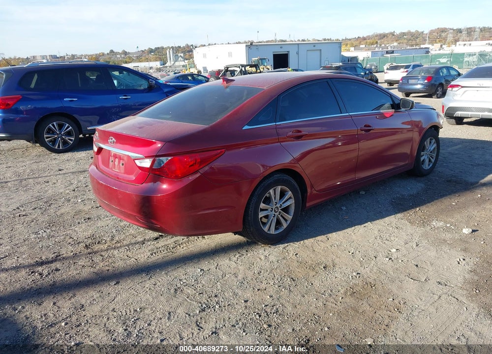 2013 HYUNDAI SONATA GLS VIN: 5NPEB4AC6DH631845