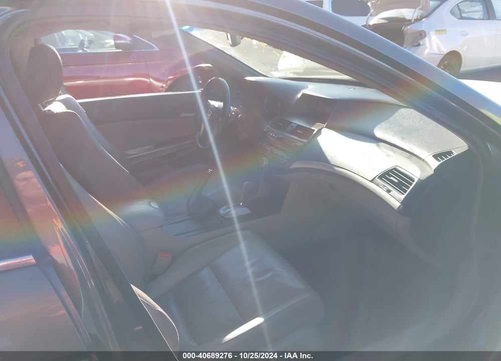 2009 HONDA ACCORD 2.4 EX-L VIN: 1HGCP26879A088085