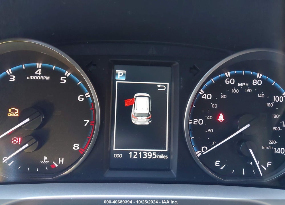 2017 TOYOTA RAV4 LE VIN: JTMBFREV6HJ137515