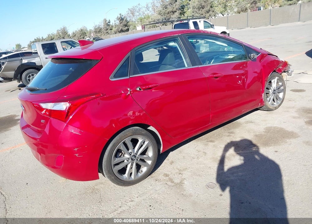 2016 HYUNDAI ELANTRA GT VIN: KMHD35LH5GU329704