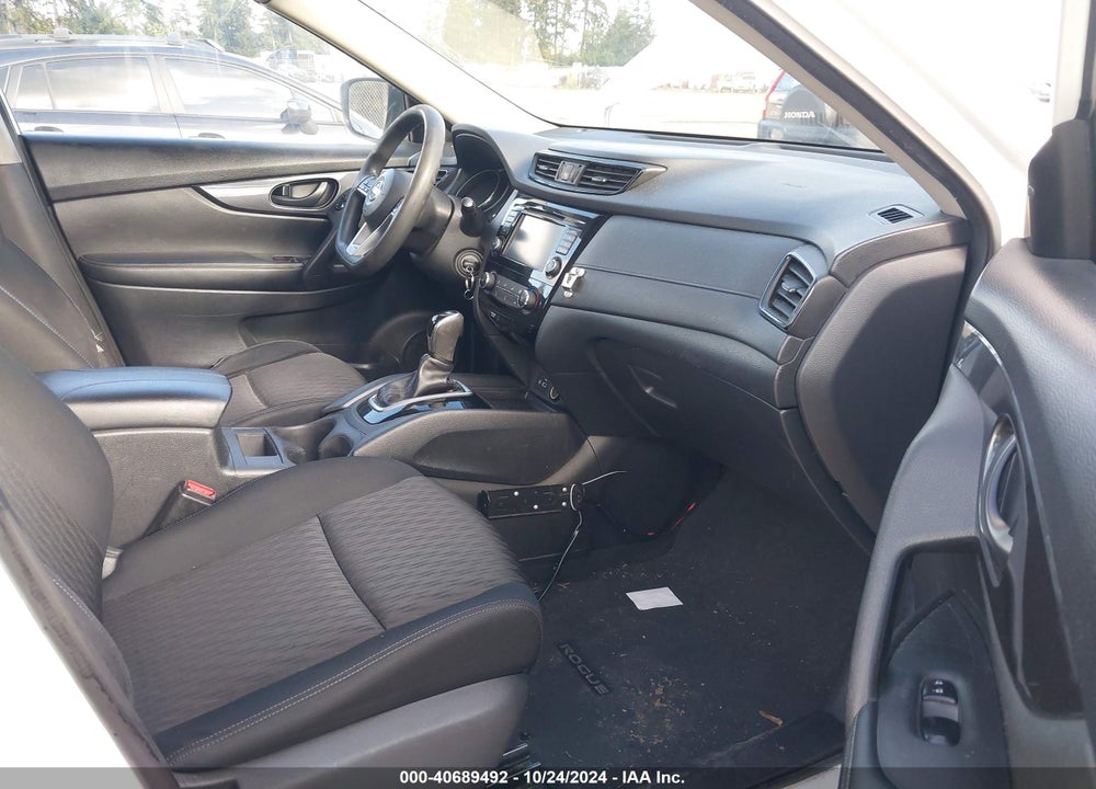 2019 NISSAN ROGUE S VIN: KNMAT2MV1KP560889