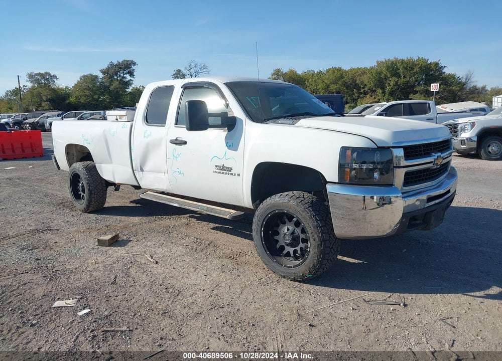 2007 CHEVROLET SILVERADO 2500HD WORK TRUCK VIN: 1GCHC29K07E514762