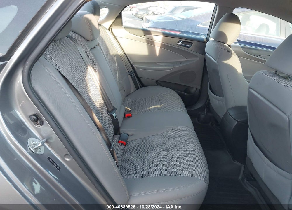 2012 HYUNDAI SONATA GLS VIN: 5NPEB4AC2CH475365